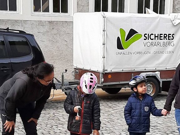 Rad-Helm-Spiele-Fest_in_der_Zwergenvilla_Bings_-_12