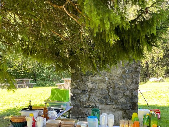 Kleinkindbetreuung_Farbtuepfle_Grillfest_Tschengla_2022__1_