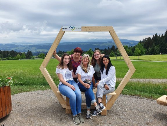 Kleinkindbetreuung_Farbtuepfle_Abschiedsgeschenk_Team_2022__9_