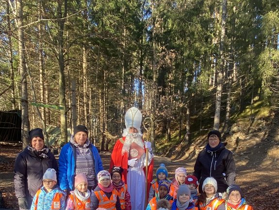 Pfarrkindergarten_Heilig_Kreuz_Bludenz_Advent_Nikolaus_Weihnachten_202223__33_