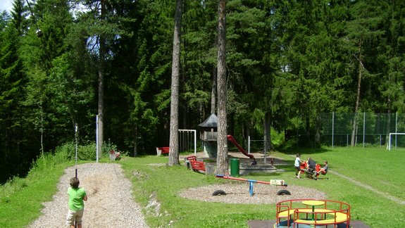 6_Unterrifats_Spielplatz