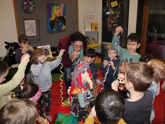 Kindergarten_Ausserbraz__Tradition_Funken__21