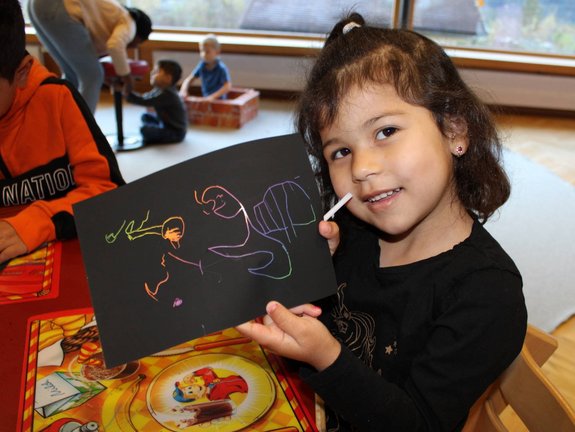 Kindergarten_Ausserbraz__Bastelarbeiten__September_2022-Februar_2023__3__01