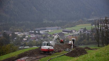 Die Errichtung eines Ortskanals im Bereich Lötsch ist in vollem Gange.